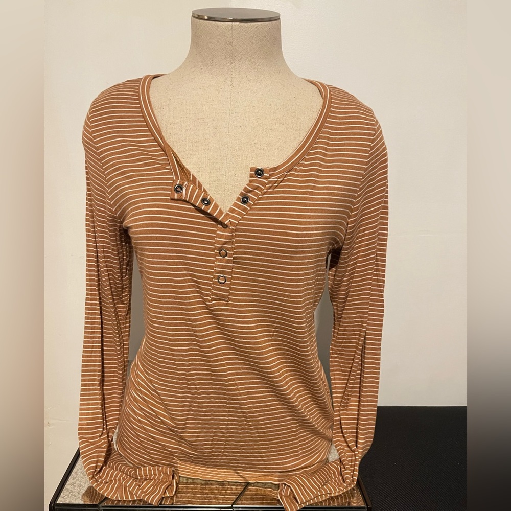 AE Soft & Sexy Long sleeve shirt